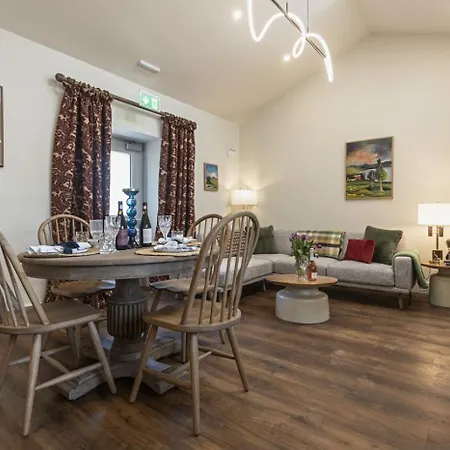 Castlestone Holiday Cottages & Countryhouses Apartamento