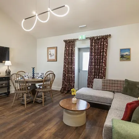 Castlestone Holiday Cottages & Countryhouses Apartamento *