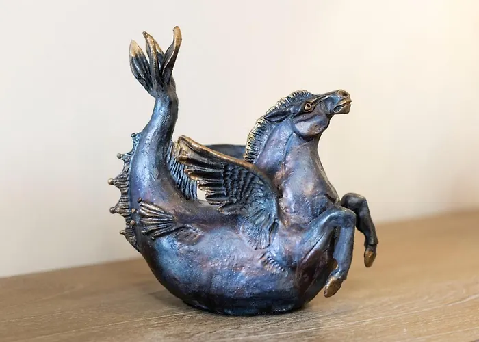 Castlestone & * Naas